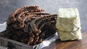 Karupatti Mittai 250G