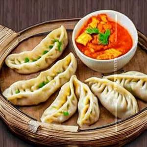 Cheese Con Steam Momo's