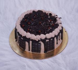 Cadbury icecream cake