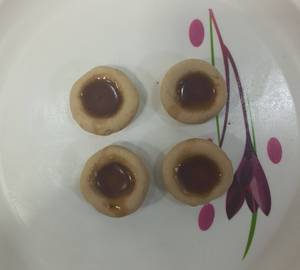 Gur Bati Sandesh (4 Pcs)