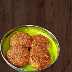 Gee Podi Idli (4 Nos ) with sambar chutney