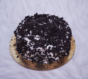 Black forest icecream cake