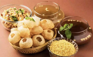 " GOLGAPPE MILKAR KHAYEN " FAMILY PACK [20 PIECES]