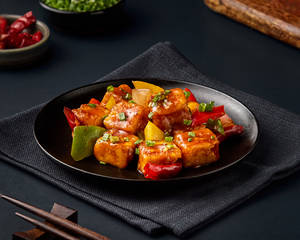Schezwan Paneer (Dry)