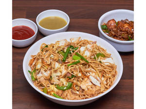 Chicken Noodles + Chicken Manchurian