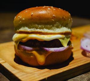Tandoori cheese burger                                                                                           