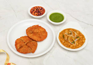 Aloo Tikki with Choley
