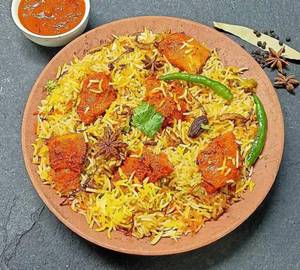 Soya Tikka Hyderabadi Biryani
