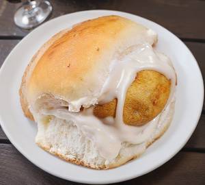 Classic Mayo Vadapav 