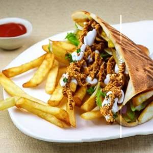 French fries shawarma
