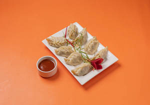 Non Veg Momos(Steamed)