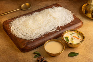 Idiyappam With Stew - 3 Nos