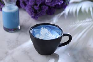 Butterfly Pea (Blue Tea Latte)