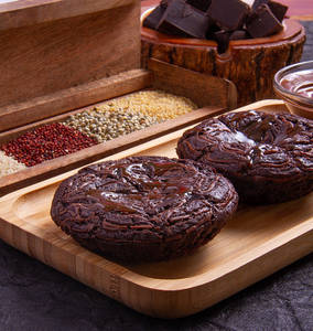 Millet Hazelnut Paste Brownie ( 60 Gms )