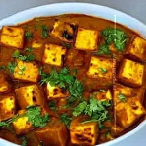 Matar Paneer