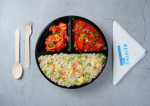 Garlic Chicken With Egg Rice