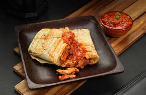 Butter Chicken Shawarma