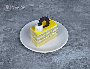 Pineapple Pastry