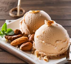 Roasted Almond Fresh Ice Cream