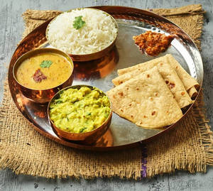 Pithla Full Meal