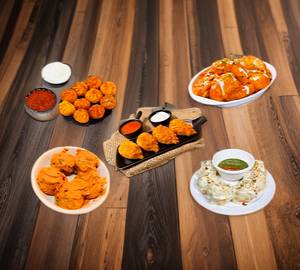 Paneer Momos Platter