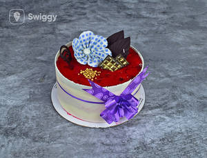 Strawberry Half-kg Cake