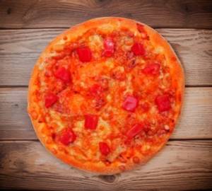 Tomato pizza