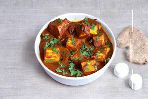 Rajasthani Aloo Pyaz Paneer