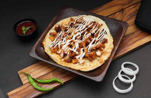 Spicy Kuboos Chicken Shawarma