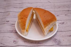 Bun Omelette