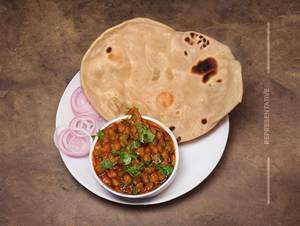 Chole Bhatoore