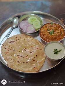 Roti Sabji Combo
