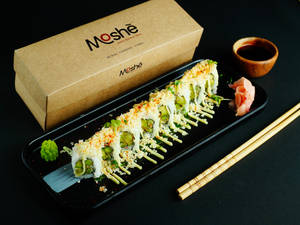 Asparagus and Avocado Sushi Roll