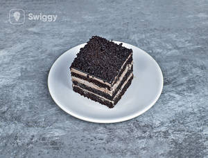 Choco Mousse Bomb Pastry