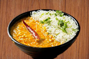 Kadhi With Rice Bowl