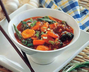 Mix Veg In Schezwan Sauce (gravy)