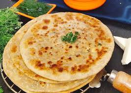 Paneer pyaj paratha [tawa paratha]