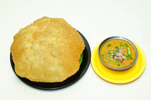 Channa Batura