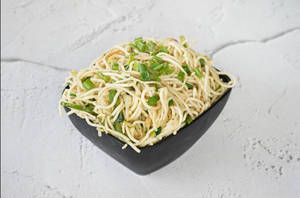 Veg Hakka Noodles
