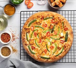 Tandoori paneer pizza