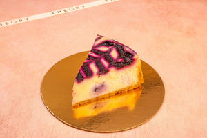 Berry Cheesecake Slice