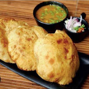 Poori Sabji (6poories)