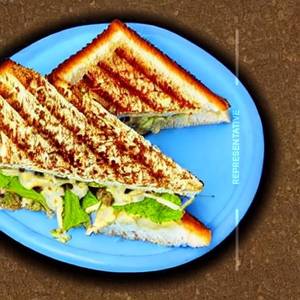Extra cheesy masala sandwich