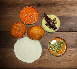 Idly(1 Pc) Bonda(2 Pc)