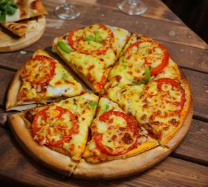 Cheesy Tomato Pizza 7 Inches