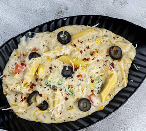 White Sauce Pasta