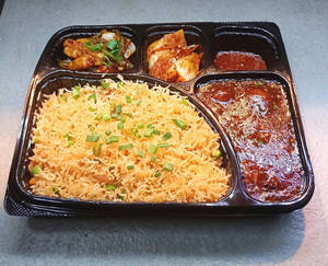Veg Manchurian Bento Box With Veg Fried Rice