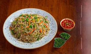 Veg Hakka Noodles