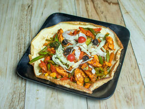 Toast With Chicken And Veggies
