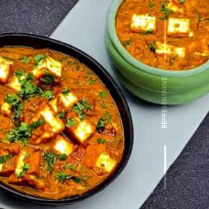 Khoya Matter Paneer
